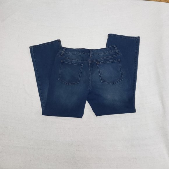 Faded Glory Low Rise Med Wash Ultimate Boot Jeans Size 14P - Picture 6 of 7